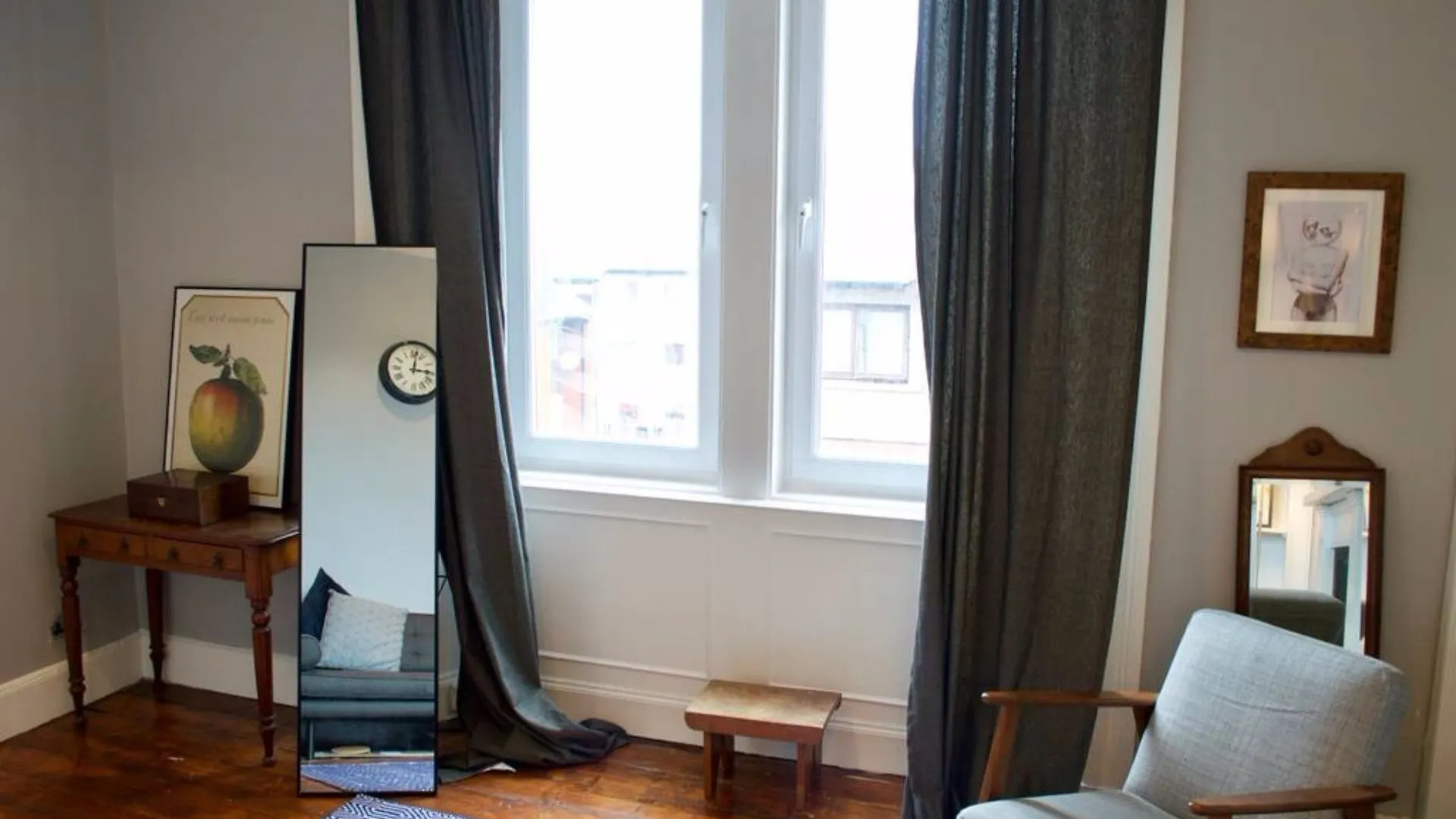 2 Bedroom Apartment Near The Shore Edinburgh